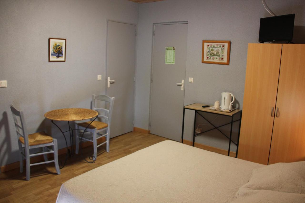 Farm stay Chevrerie De La Huberdiere *